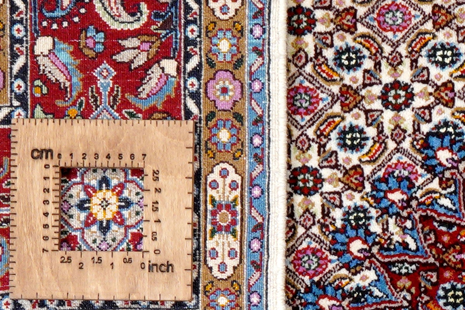 Moud Mahi — Hand-knotted, 142x201 cm, Beige, 100% Virgin Wool | View 8