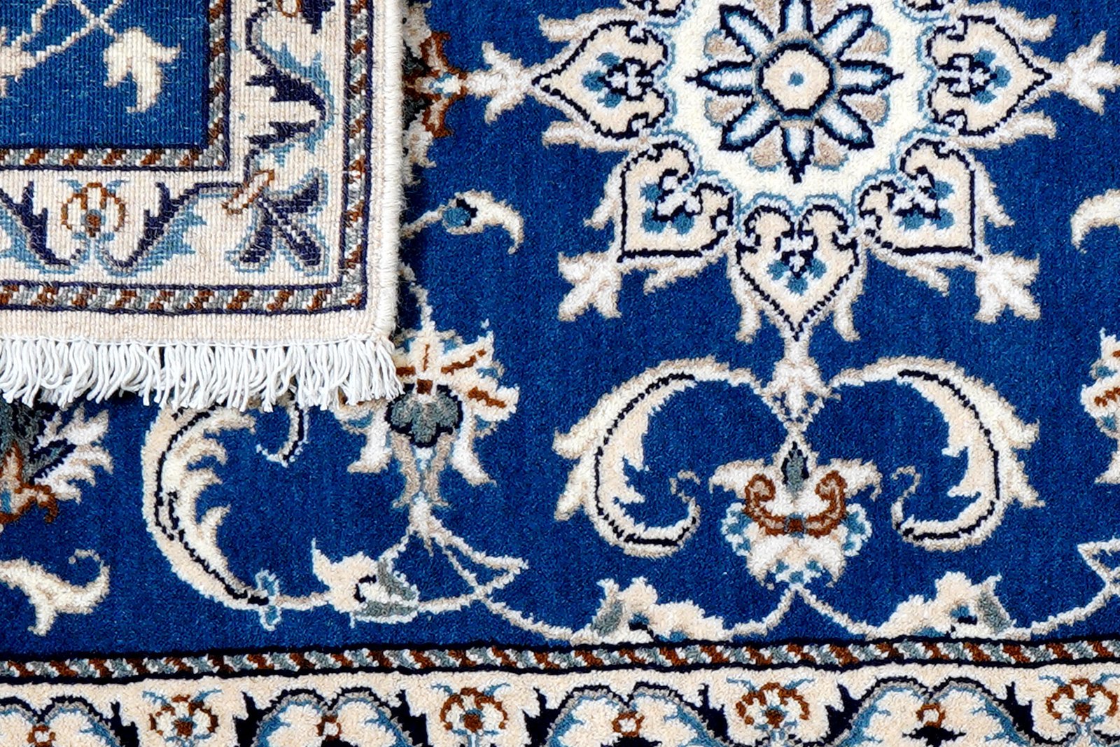 Nain 12La — Hand-knotted, 72x136 cm, Blue, 100% Virgin Wool | View 7