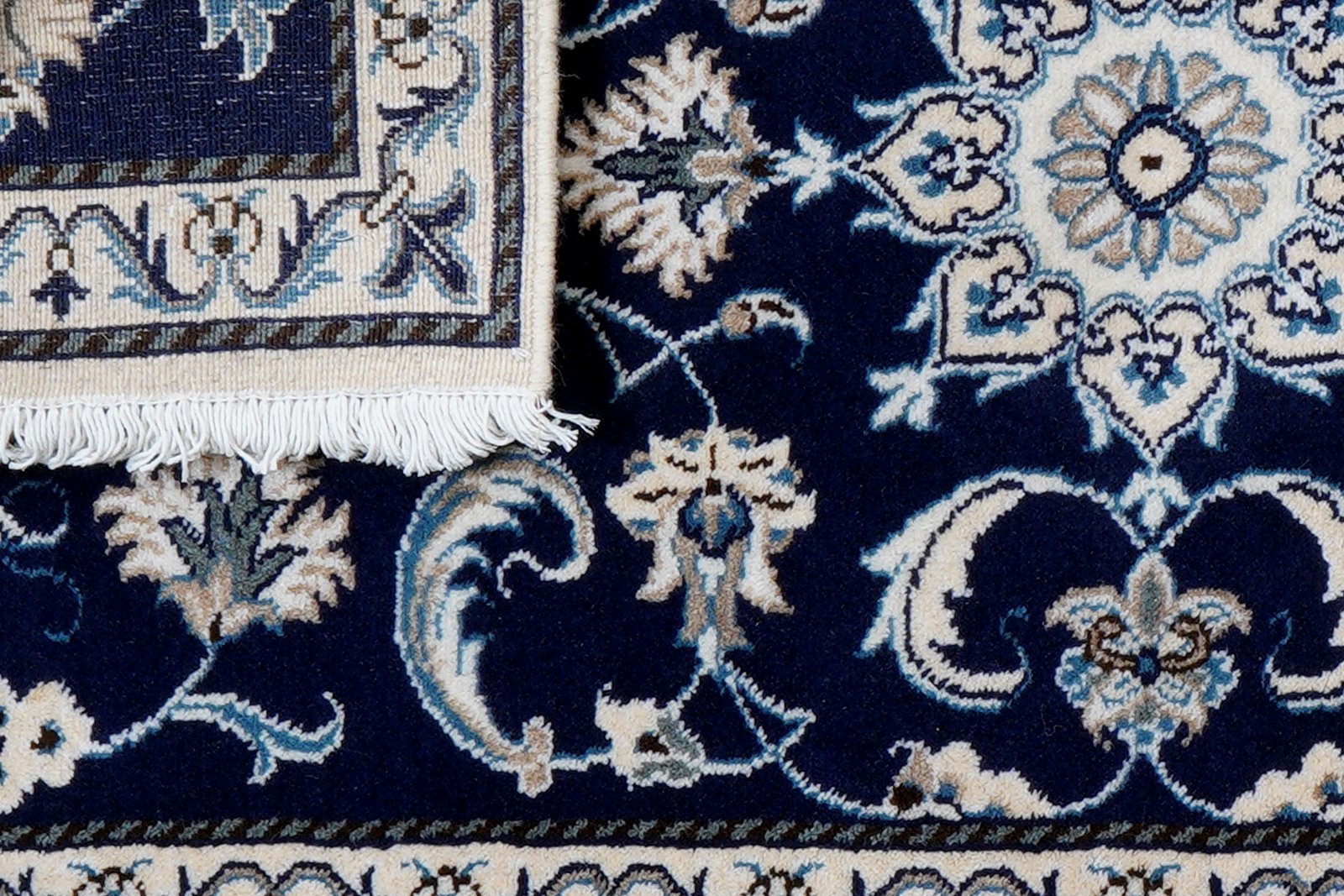 Nain 12La — Hand-knotted, 66x132 cm, Blue, 100% Virgin Wool | View 7