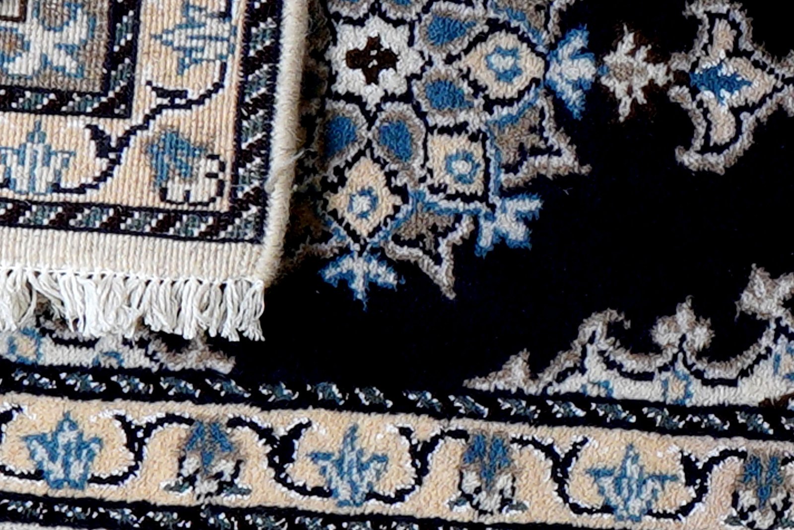 Nain 12La — Hand-knotted, 37x59 cm, Blue, 100% Virgin Wool | View 7