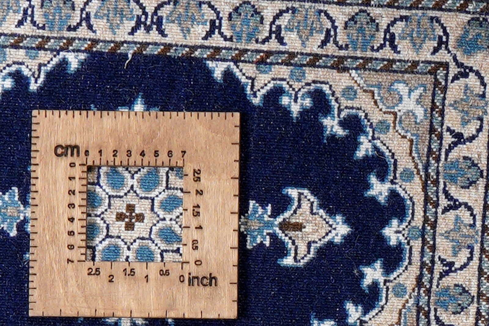 Nain 12La — Hand-knotted, 36x55 cm, Blue, 100% Virgin Wool | View 8