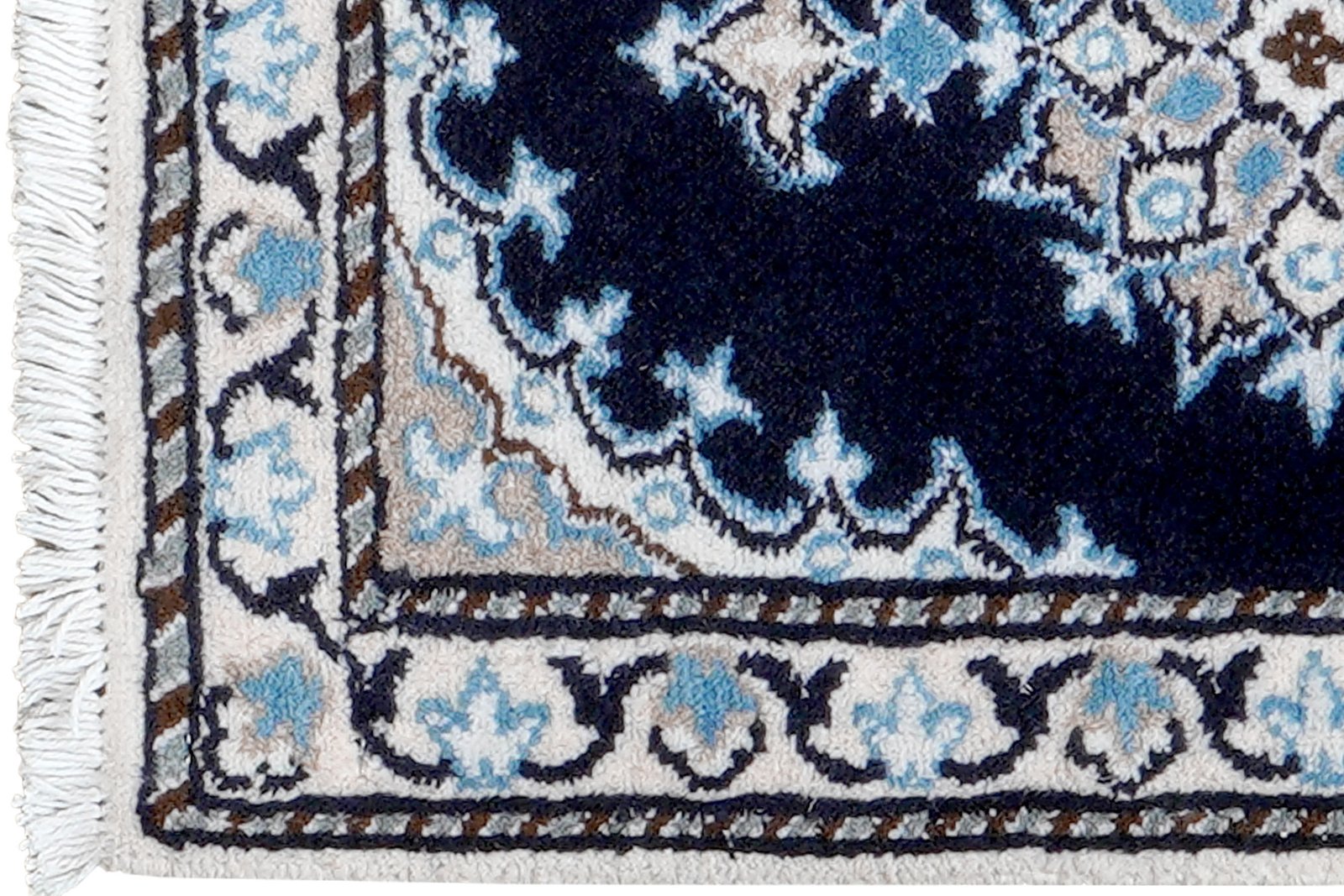 Nain 12La — Hand-knotted, 40x62 cm, Blue, 100% Virgin Wool | View 3