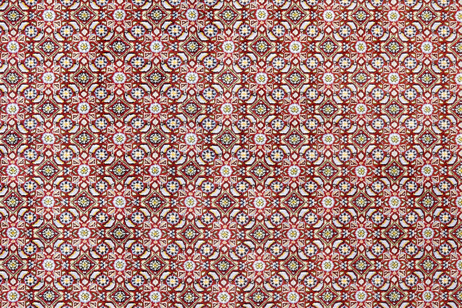 Moud Mahi — Hand-knotted, 197x301 cm, Red, 100% Virgin Wool | View 6