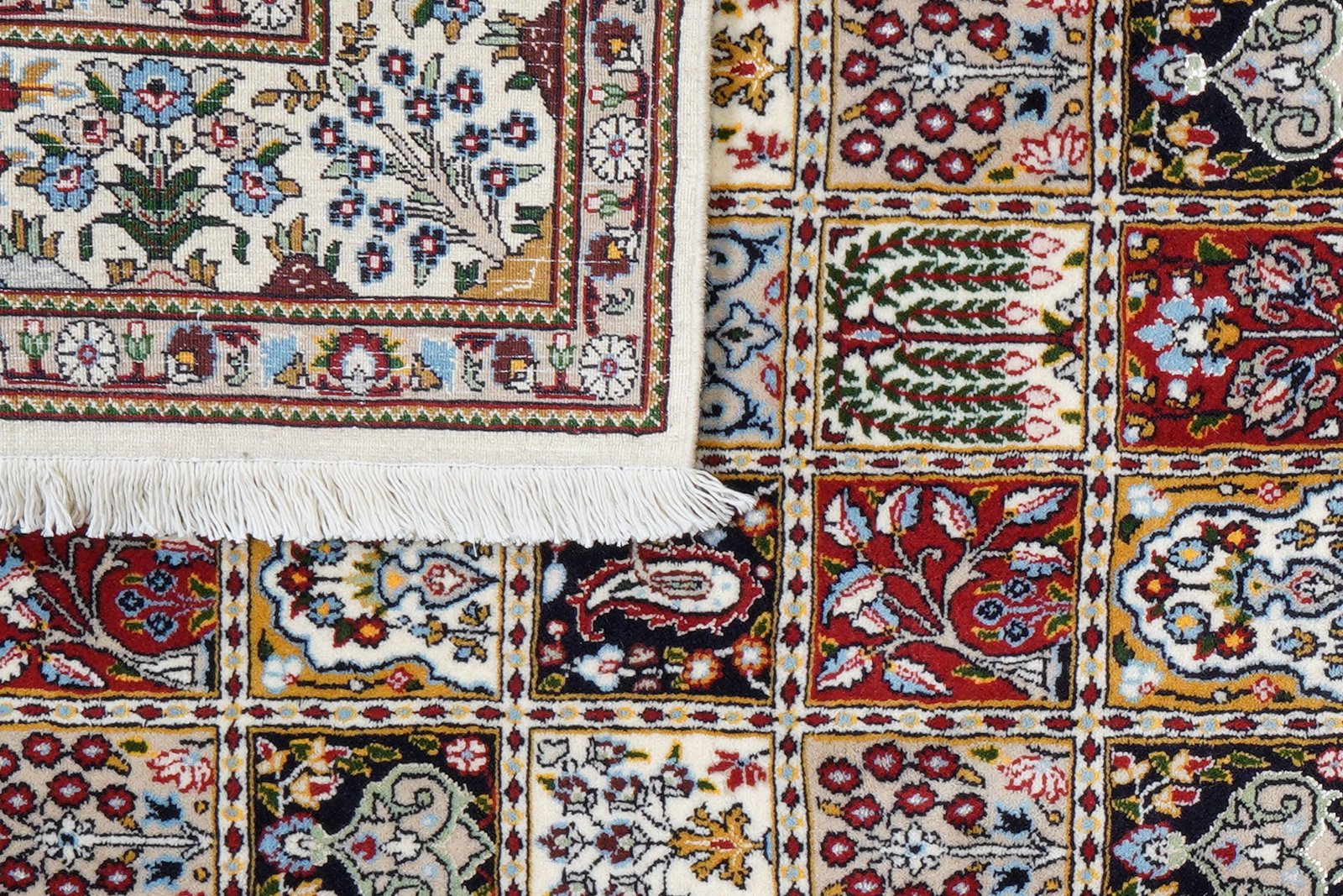 Moud Felder — Hand-knotted, 145x206 cm, Multicolor, 100% Virgin Wool | View 7