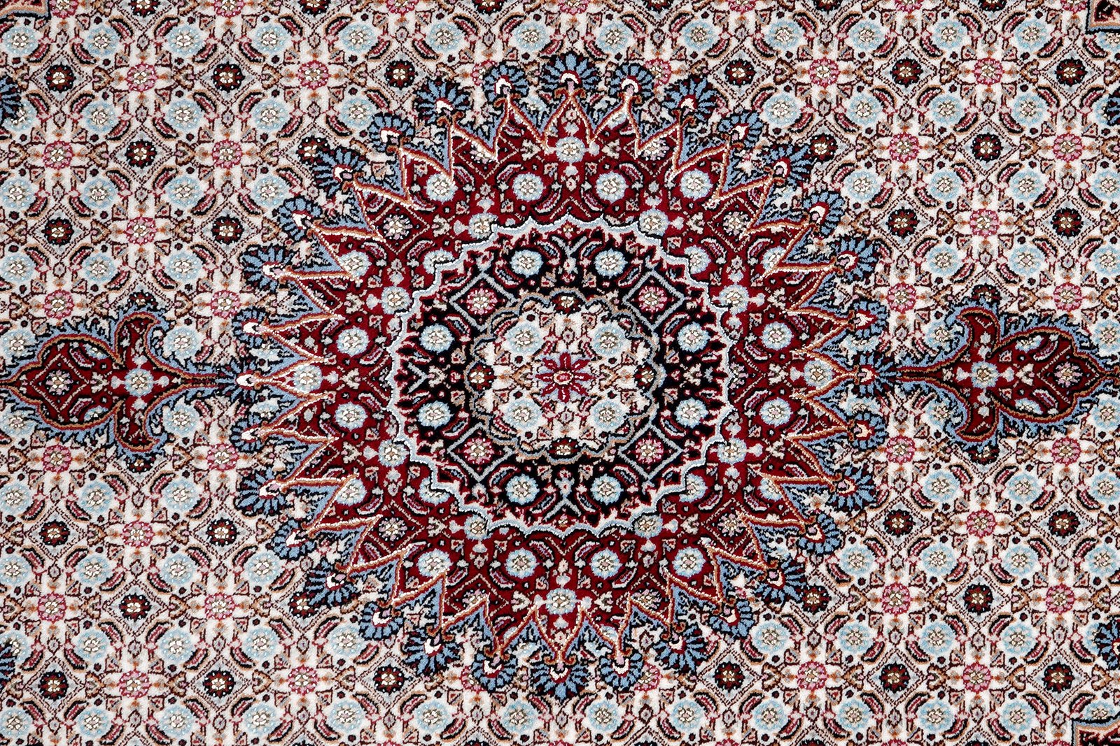 Moud Mahi — Hand-knotted, 148x201 cm, Beige, 100% Virgin Wool | View 6