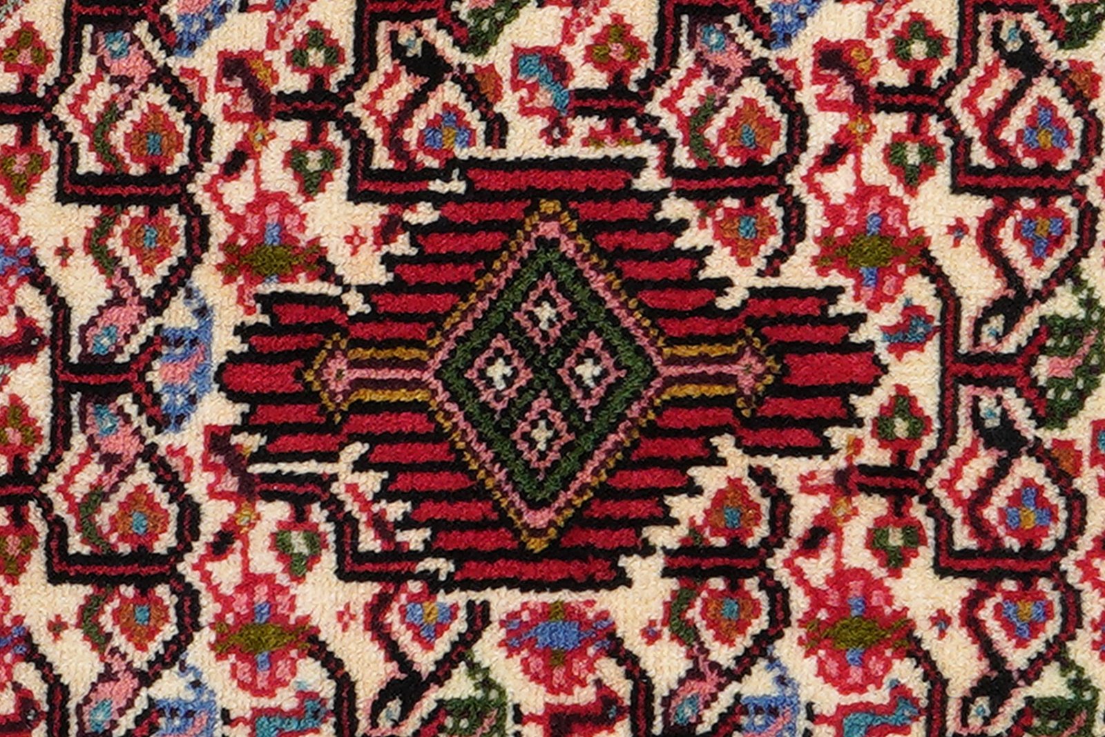 Assadabad — Hand-knotted, 60x96 cm, Beige, 100% Virgin Wool | View 6