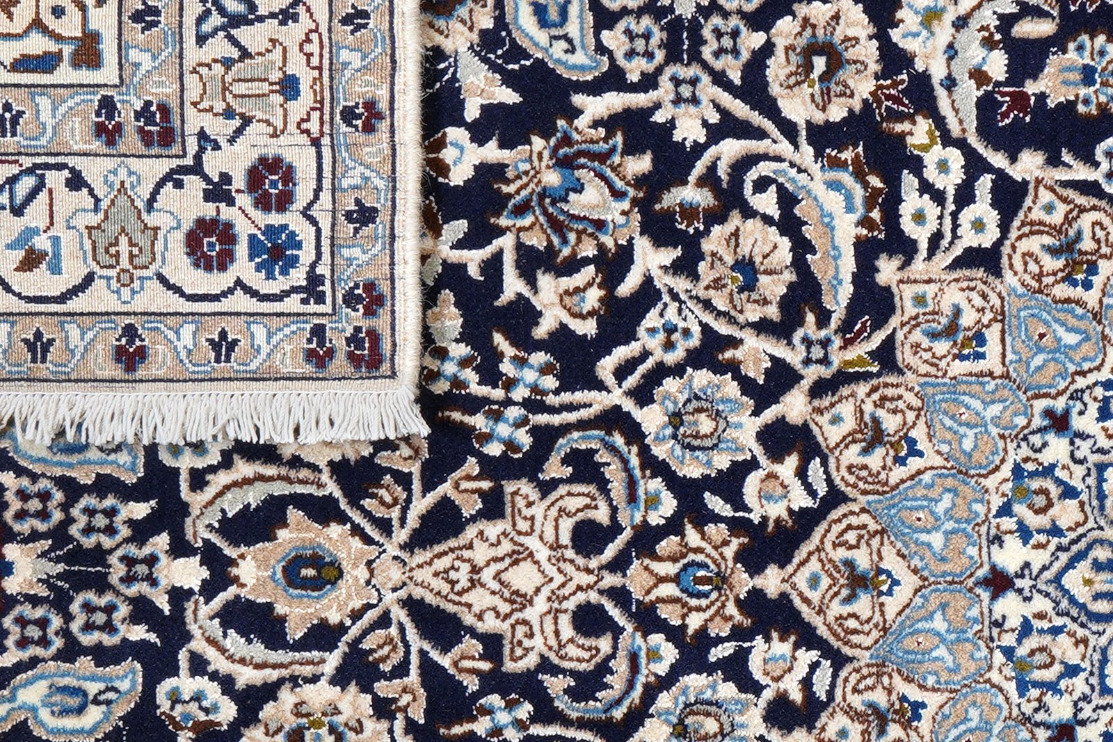 Nain 12La — Hand-knotted, 118x197 cm, Blue, 100% Virgin Wool | View 7