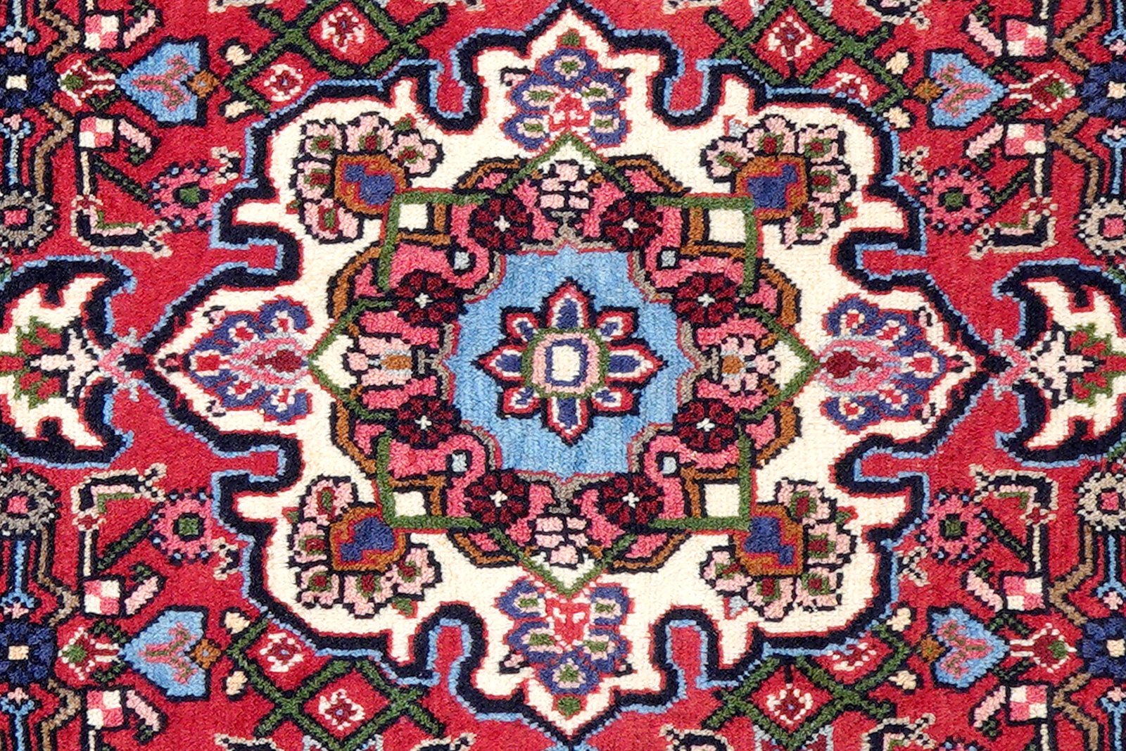 Bidjar Zandjan — Hand-knotted, 103x150 cm, Red, 100% Virgin Wool | View 6
