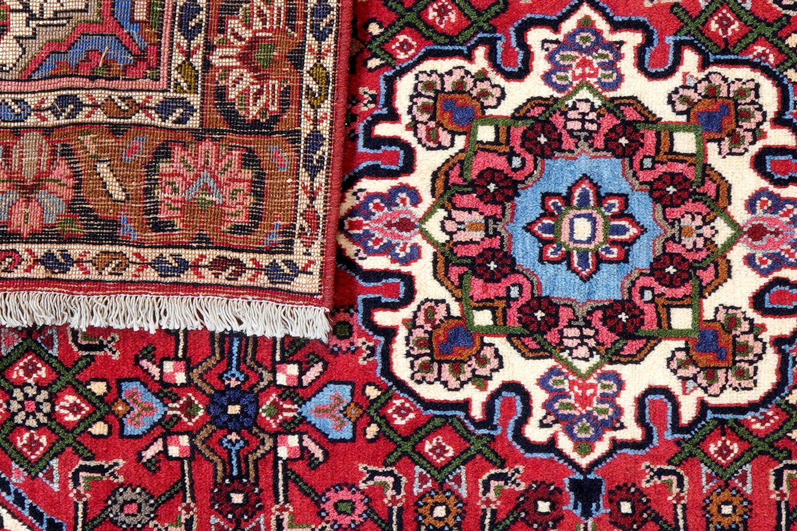 Bidjar Zandjan — Hand-knotted, 103x150 cm, Red, 100% Virgin Wool | View 7
