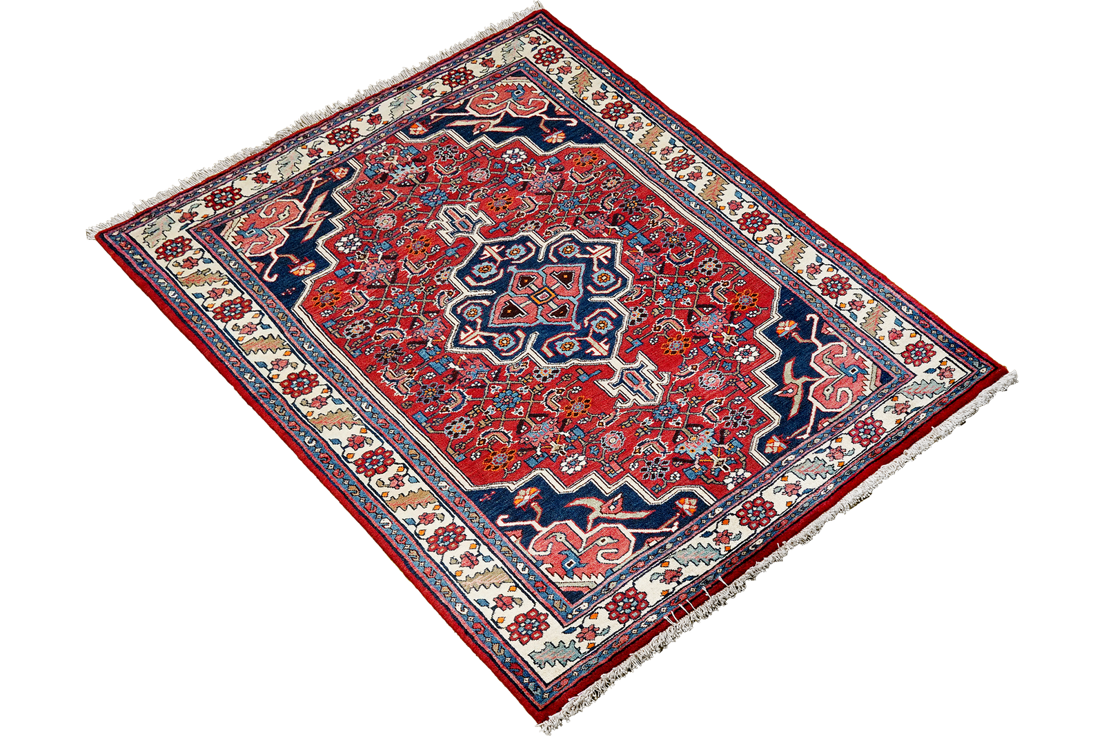 Bidjar Zandjan — Hand-knotted, 106x156 cm, Red, 100% Virgin Wool | View 4