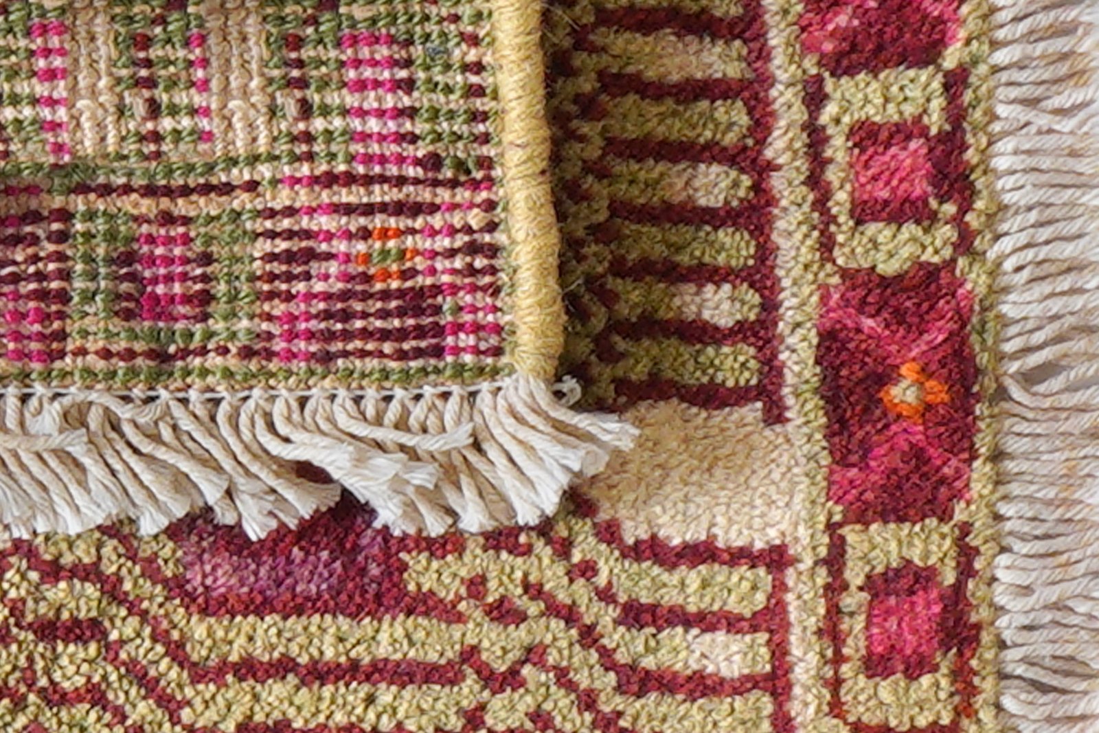 Afshar — Hand-knotted, 37x25 cm, Beige, 100% Virgin Wool | View 7