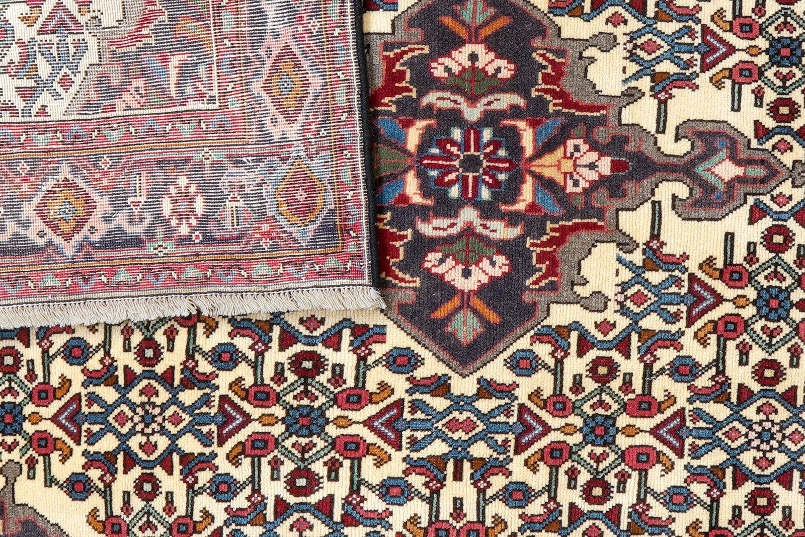 Heritage — Hand-knotted, 101x149 cm, Beige, 100% Virgin Wool | View 7