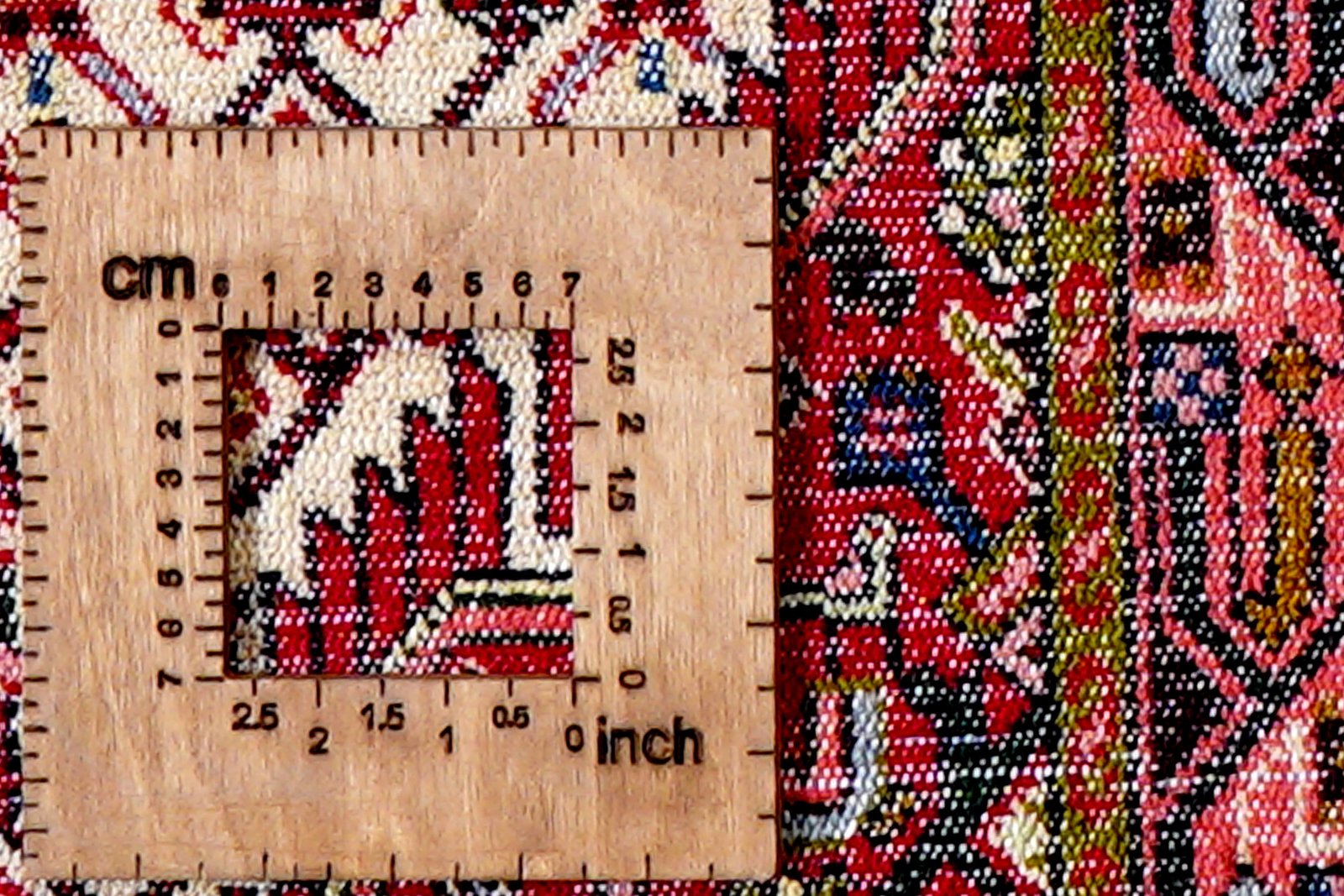 Assadabad — Hand-knotted, 80x195 cm, Beige, 100% Virgin Wool | View 8