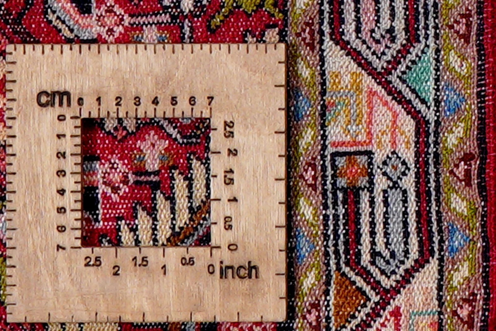 Assadabad — Hand-knotted, 79x204 cm, Red, 100% Virgin Wool | View 8