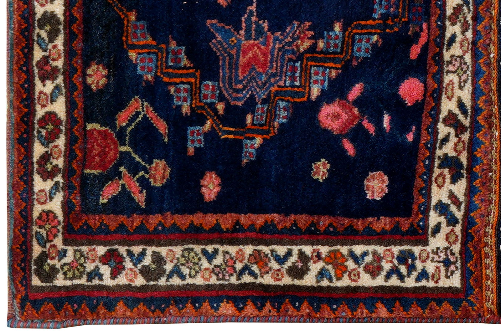 Khorjin — Handgefertigt, 98x81 cm, Beige, 100% Virgin Wool | Back view