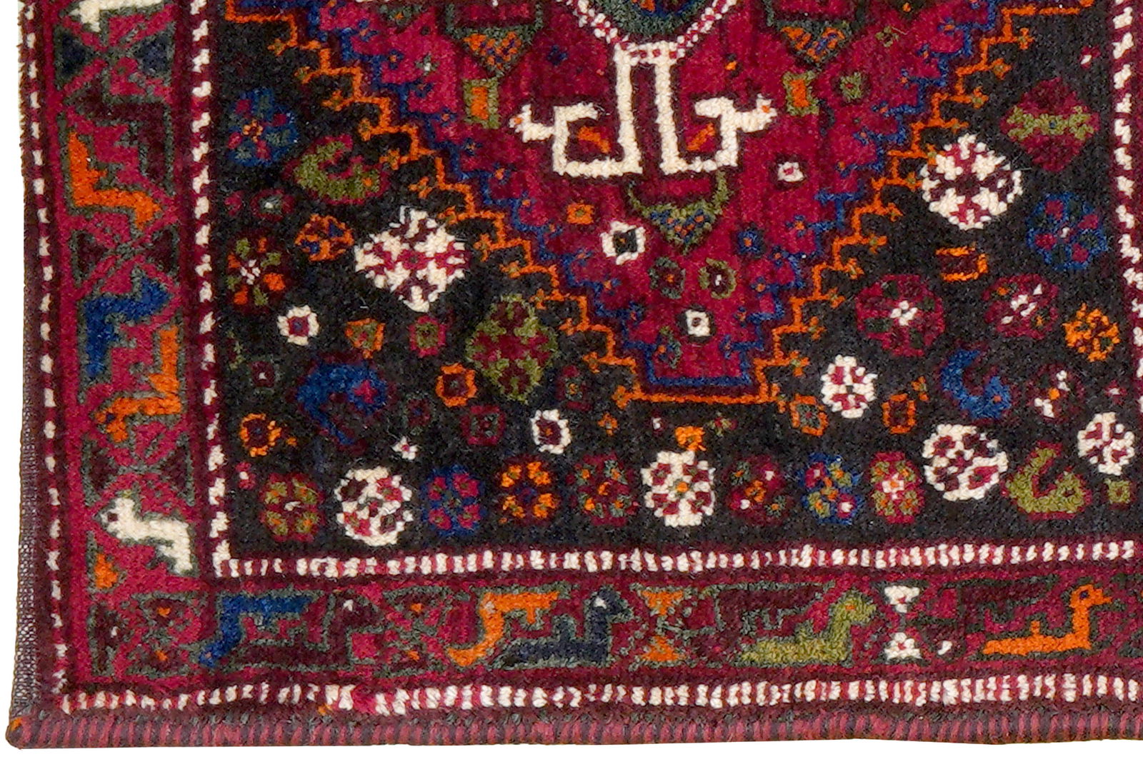Khorjin — Handgefertigt, 117x65 cm, Rot, 100% Virgin Wool | Back view