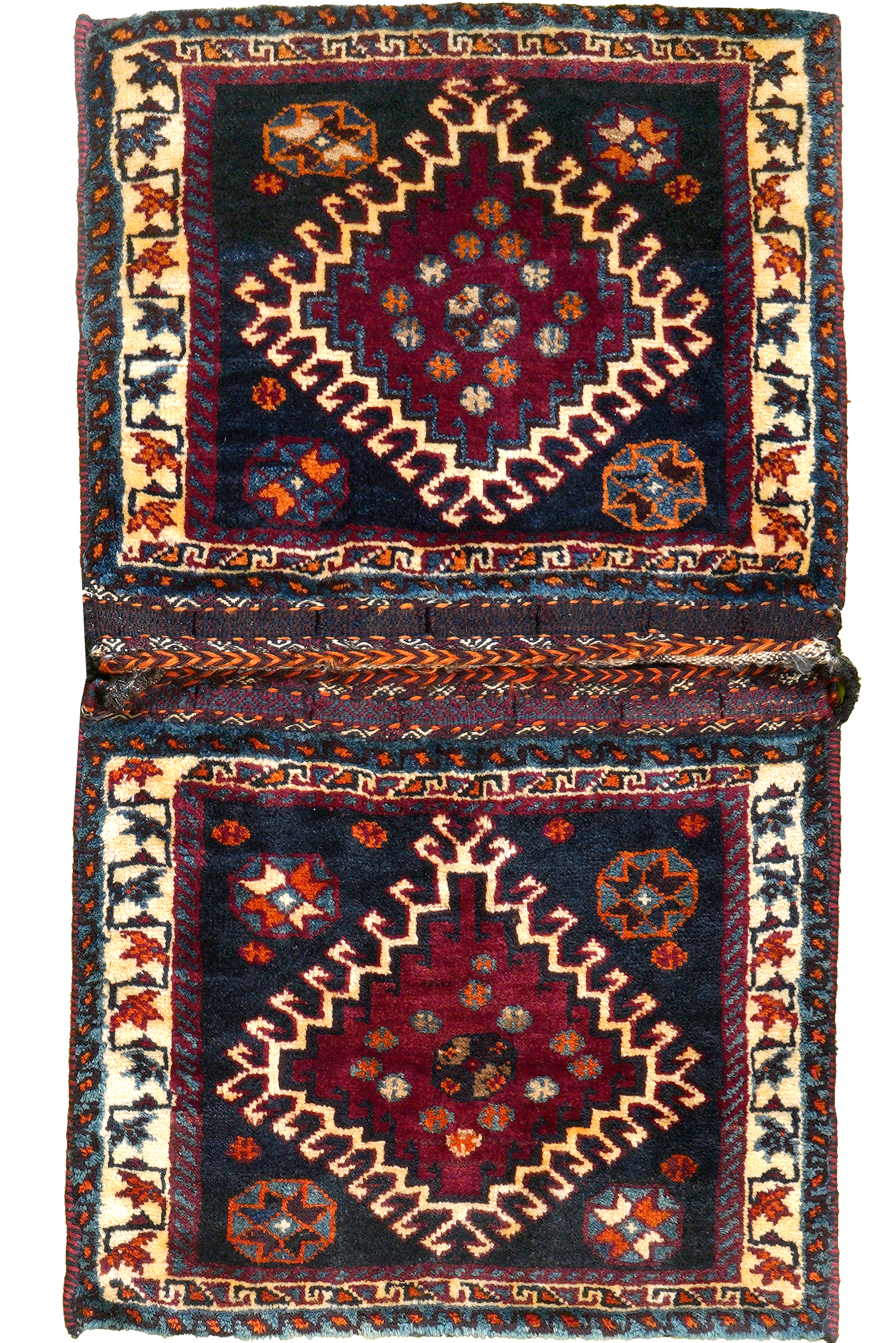 Khorjin — Handgefertigt, 100x64 cm, Beige, 100% Virgin Wool | Main view