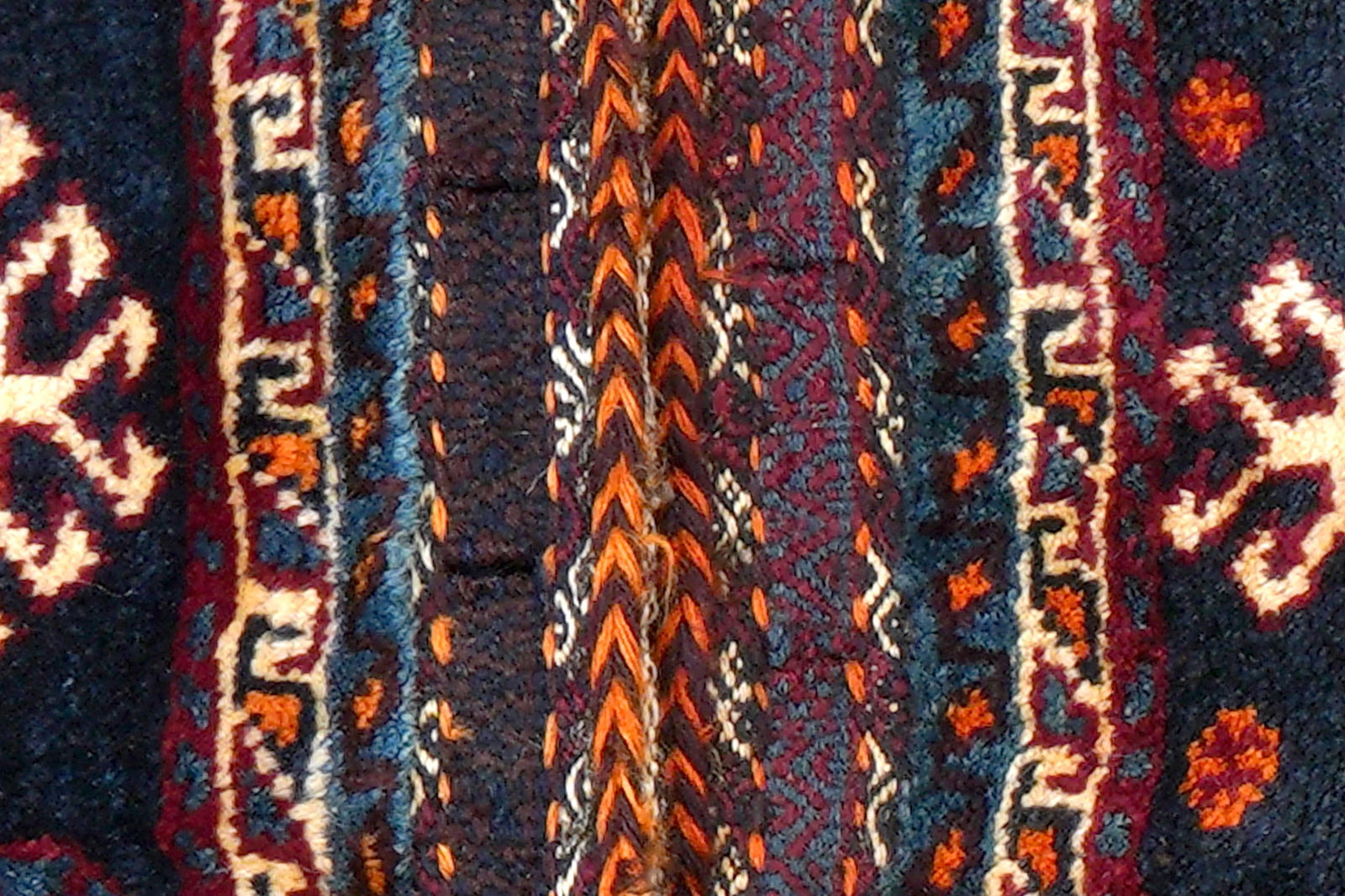 Khorjin — Handgefertigt, 100x64 cm, Beige, 100% Virgin Wool | View 6