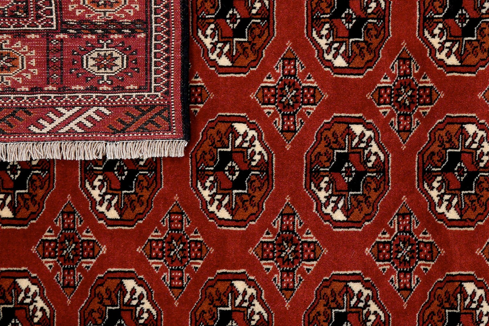 Turkman — Hand-knotted, 132x193 cm, Red, 100% Virgin Wool | View 7