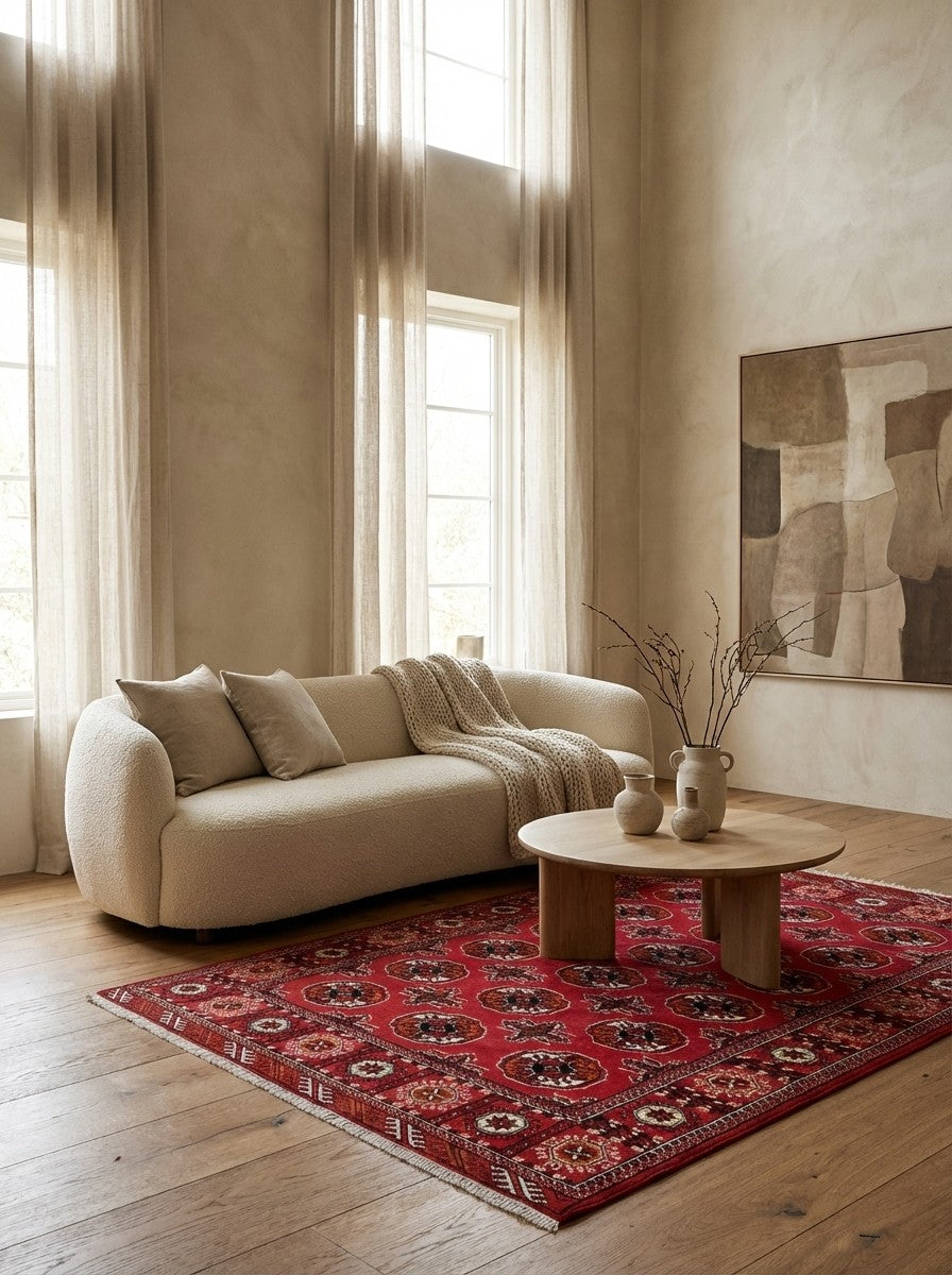 Turkman — Hand-knotted, 133x192 cm, Red, 100% Virgin Wool | Detail view