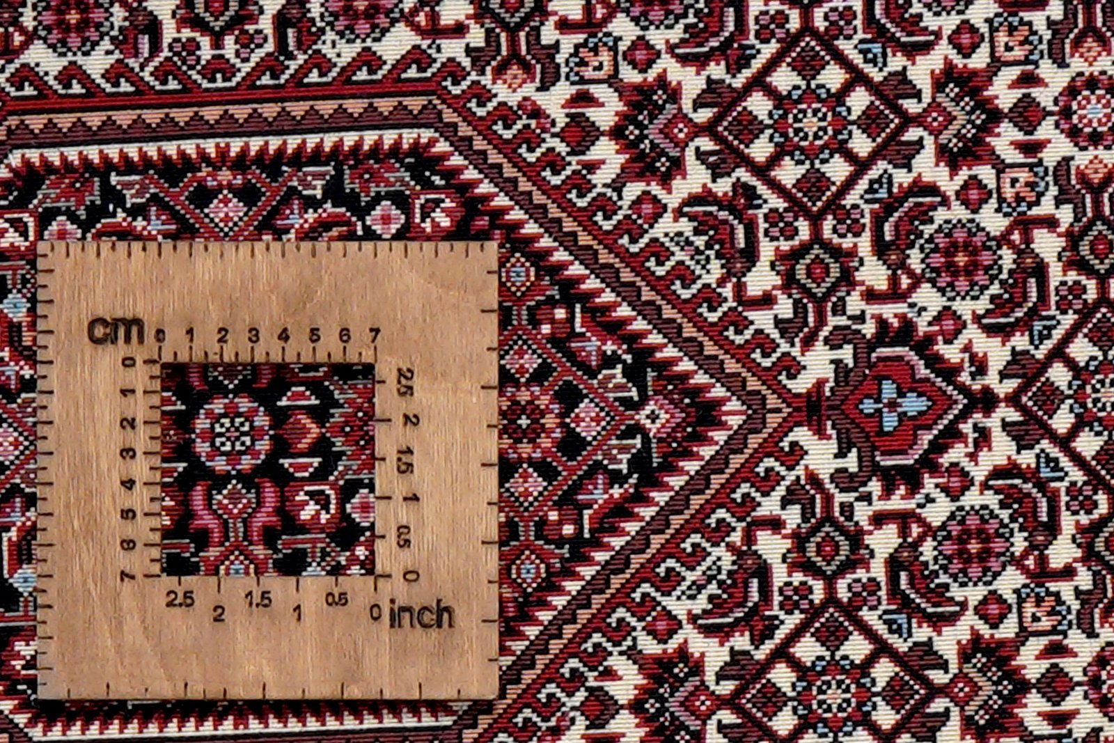 Bidjar Bookan — Hand-knotted, 72x146 cm, Brown, 95% Schurwolle, 5% Seide | View 8