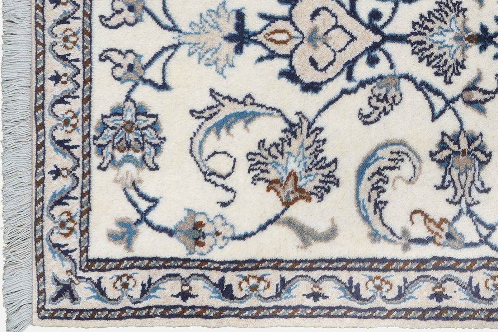 Nain 12La — Hand-knotted, 70x131 cm, Beige, 100% Virgin Wool | View 3
