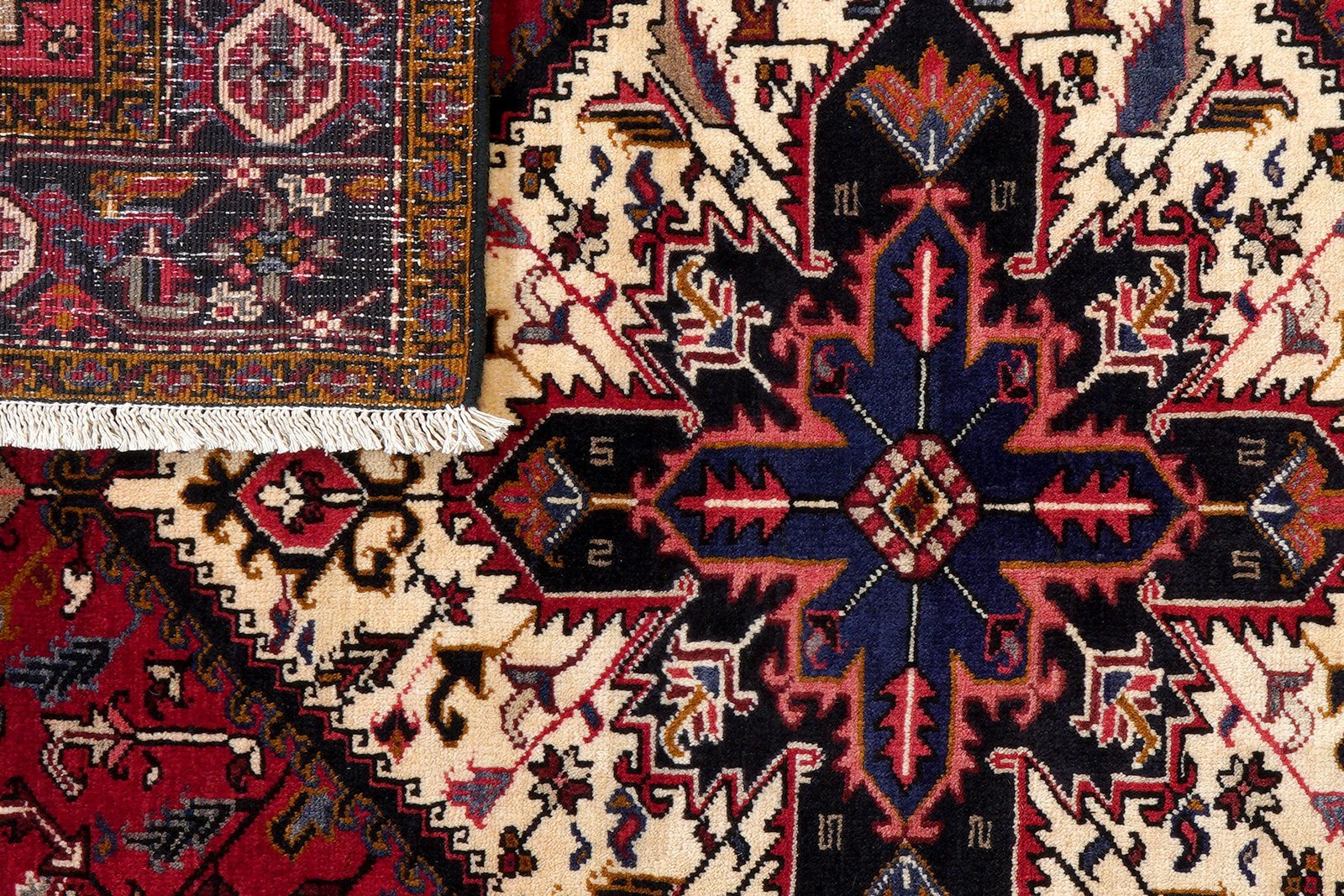 Mehrewan — Hand-knotted, 155x198 cm, Red, 100% Virgin Wool | View 7