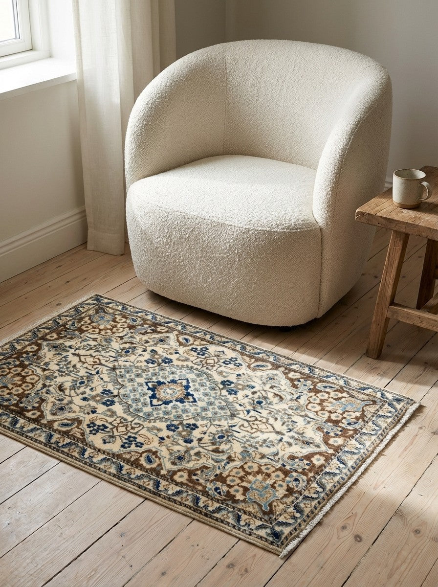 Heritage — Hand-knotted, 85x135 cm, Beige, 100% Virgin Wool | Detail view