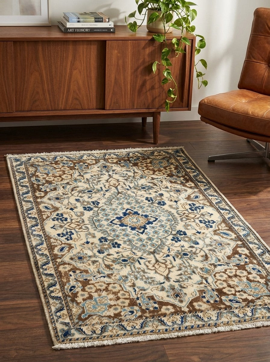Heritage — Hand-knotted, 85x135 cm, Beige, 100% Virgin Wool | Back view