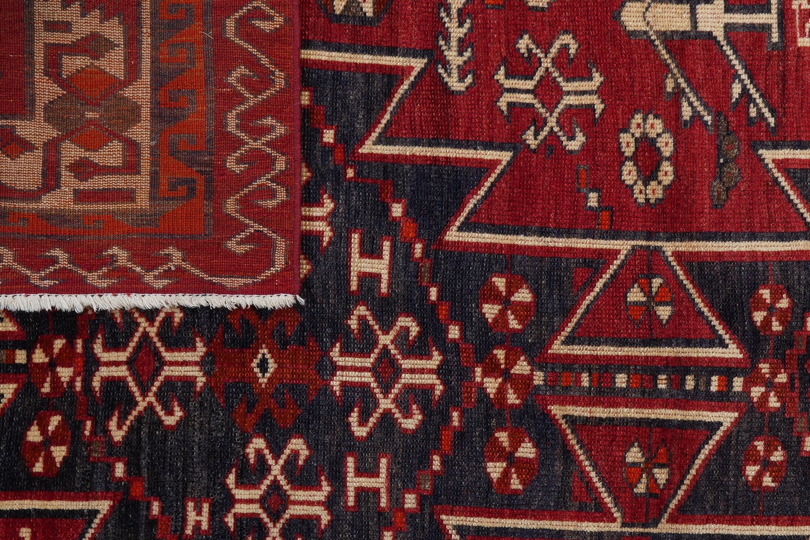 Heritage — Hand-knotted, 180x236 cm, Red, 100% Virgin Wool | View 7