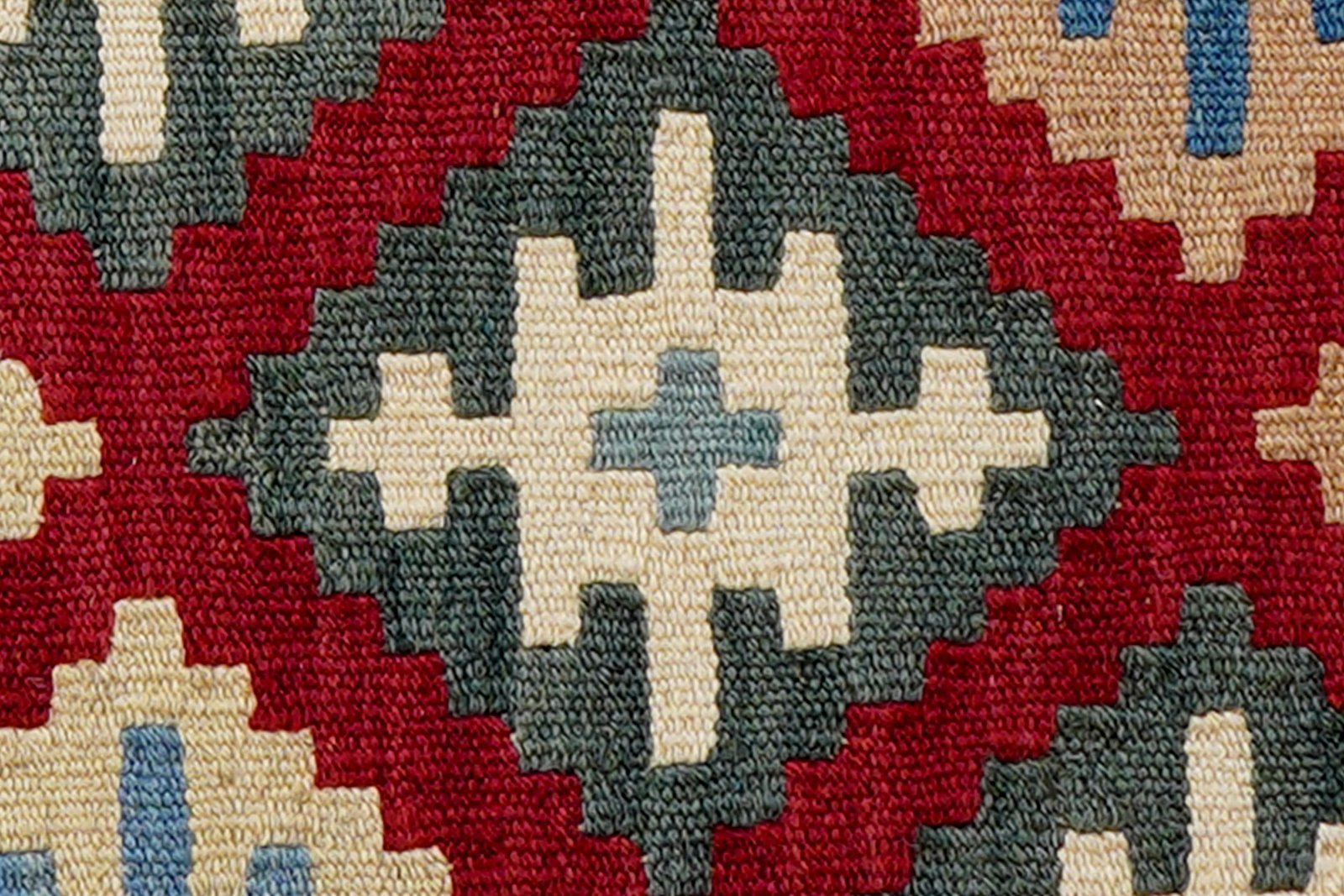 Kelim Gashgai — Handmade, 45x62 cm, Red, 100% Virgin Wool | View 5