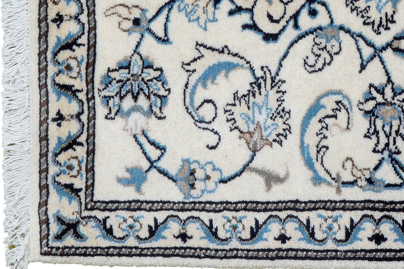 Nain 12La — Hand-knotted, 70x136 cm, Beige, 100% Virgin Wool | View 3