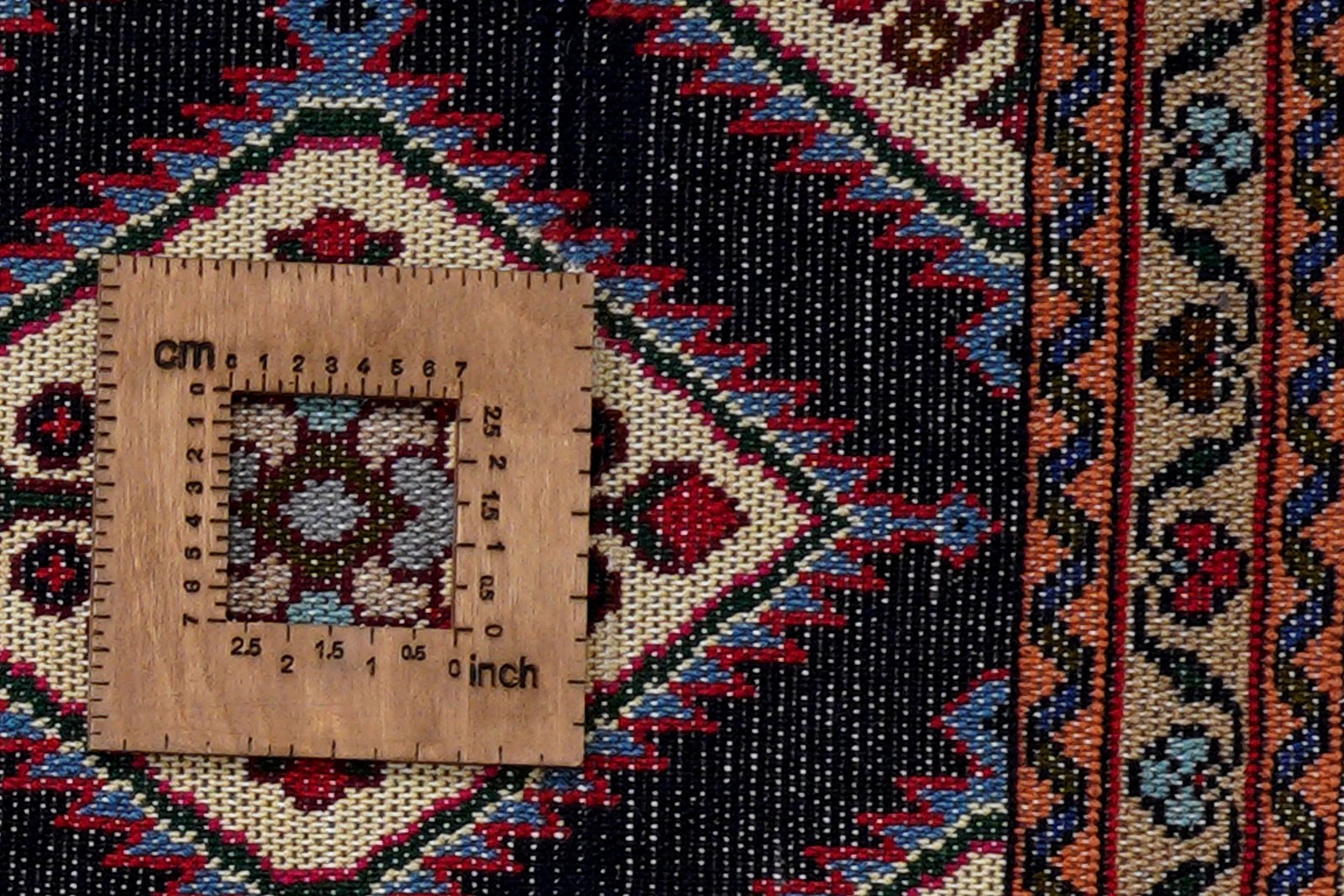 Hamadan — Hand-knotted, 70x204 cm, Blue, 100% Virgin Wool | View 8