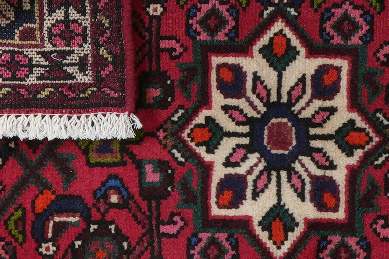 Hosseinabad — Hand-knotted, 64x90 cm, Red, 100% Virgin Wool | View 7