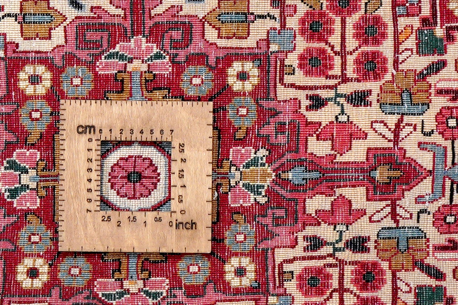Djozan — Hand-knotted, 69x107 cm, Beige, 100% Virgin Wool | View 8