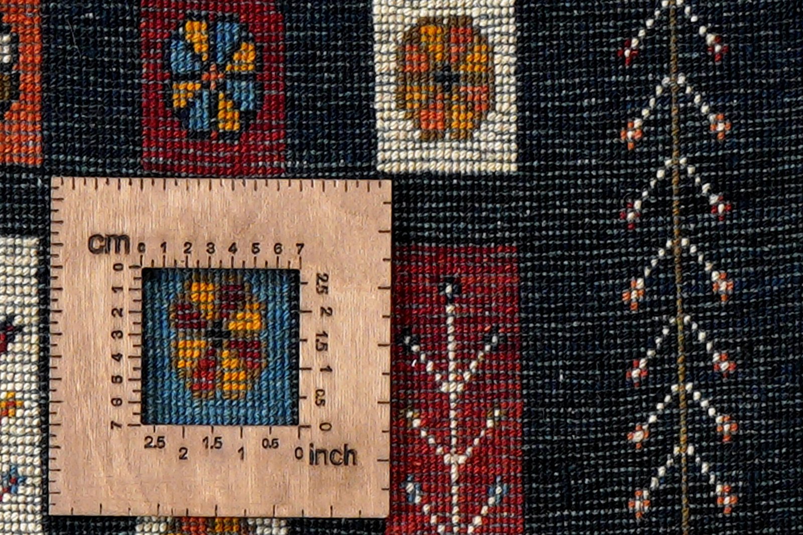 Rizbaf — Hand-knotted, 125x182 cm, Blue, 100% Virgin Wool | View 8