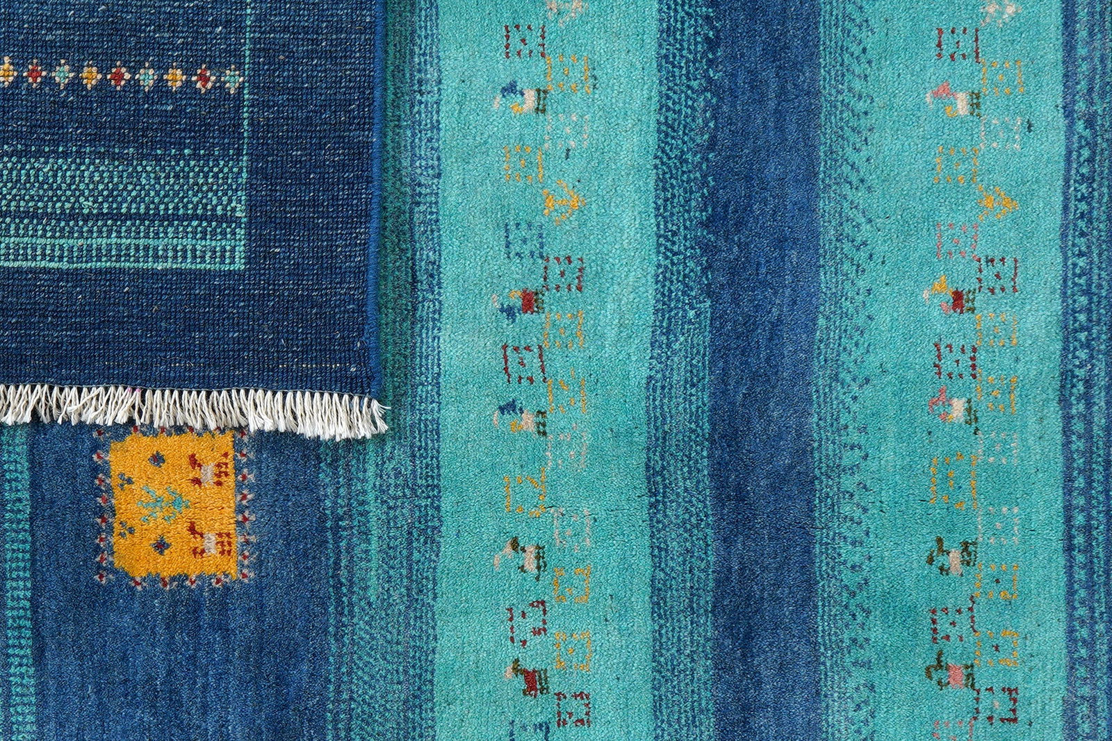 Gabbeh Sonnat — Handgefertigt, 193x154 cm, Blau, 100% Virgin Wool | View 8