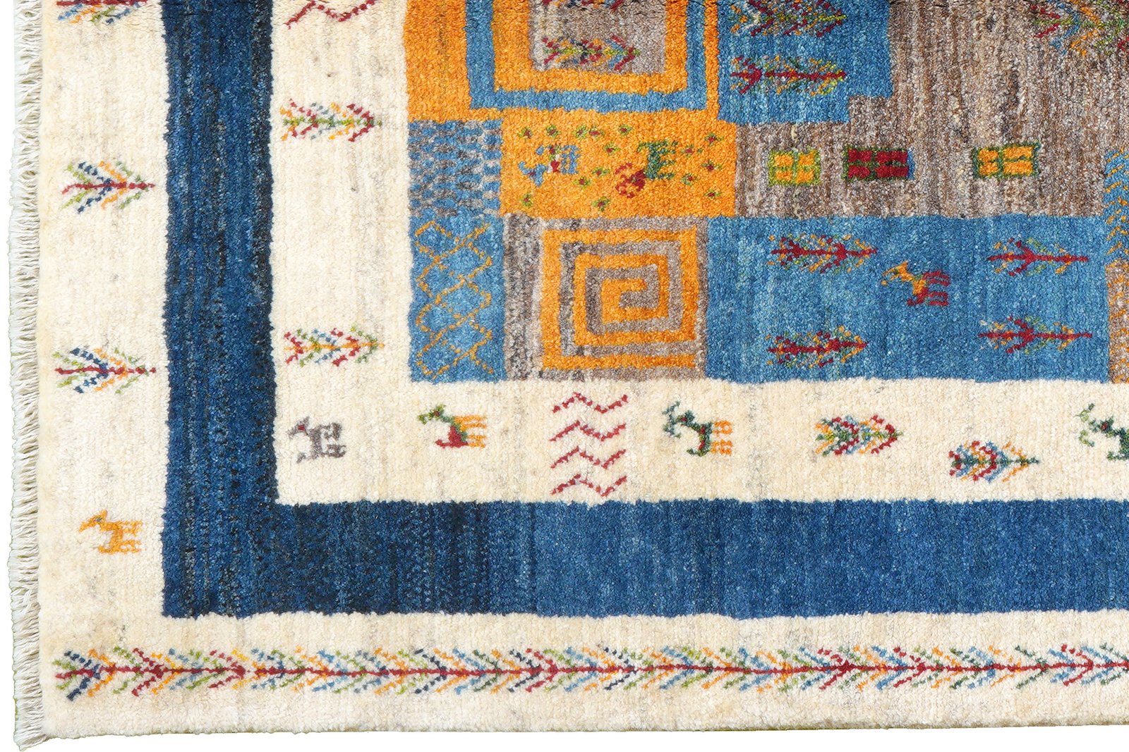 Gabbeh Sonnat — Hand-knotted, 122x178 cm, Multicolor, 100% Virgin Wool | View 3