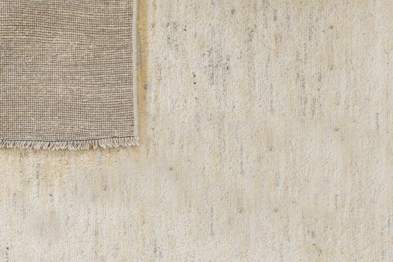 Gabbeh — Hand-knotted, 157x204 cm, Beige, 100% Virgin Wool | View 7