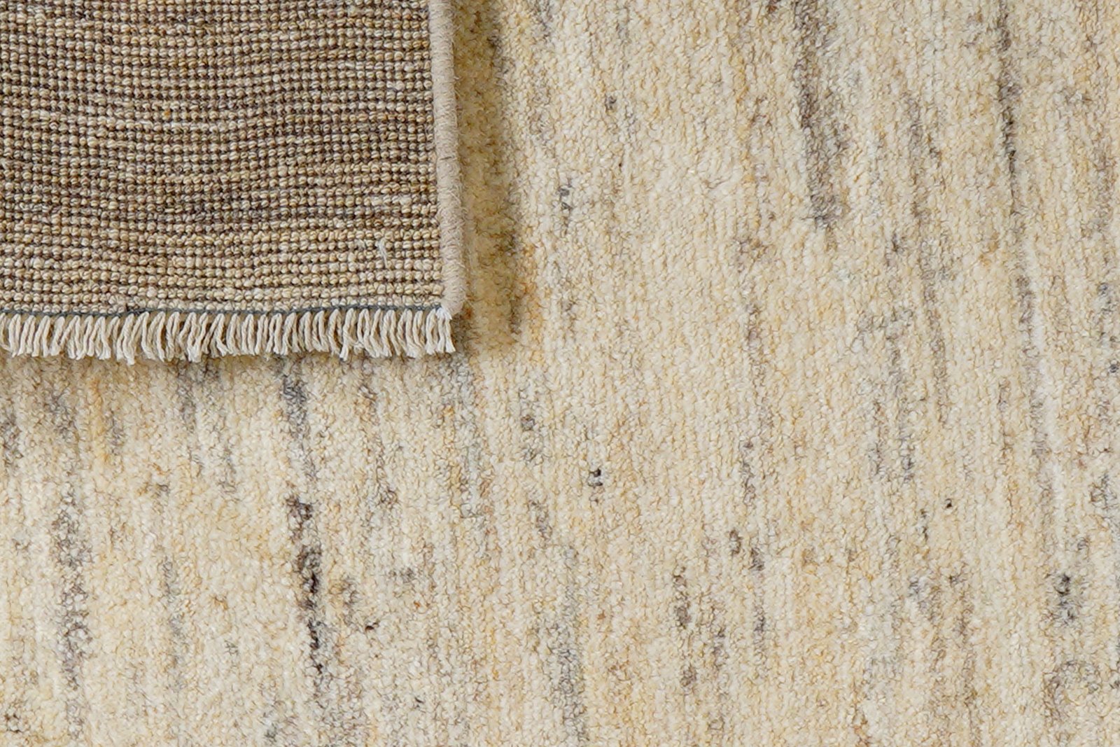Gabbeh — Hand-knotted, 84x114 cm, Beige, 100% Virgin Wool | View 7