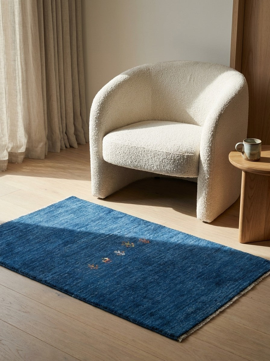 Gabbeh — Hand-knotted, 78x131 cm, Blue, 100% Virgin Wool | Detail view