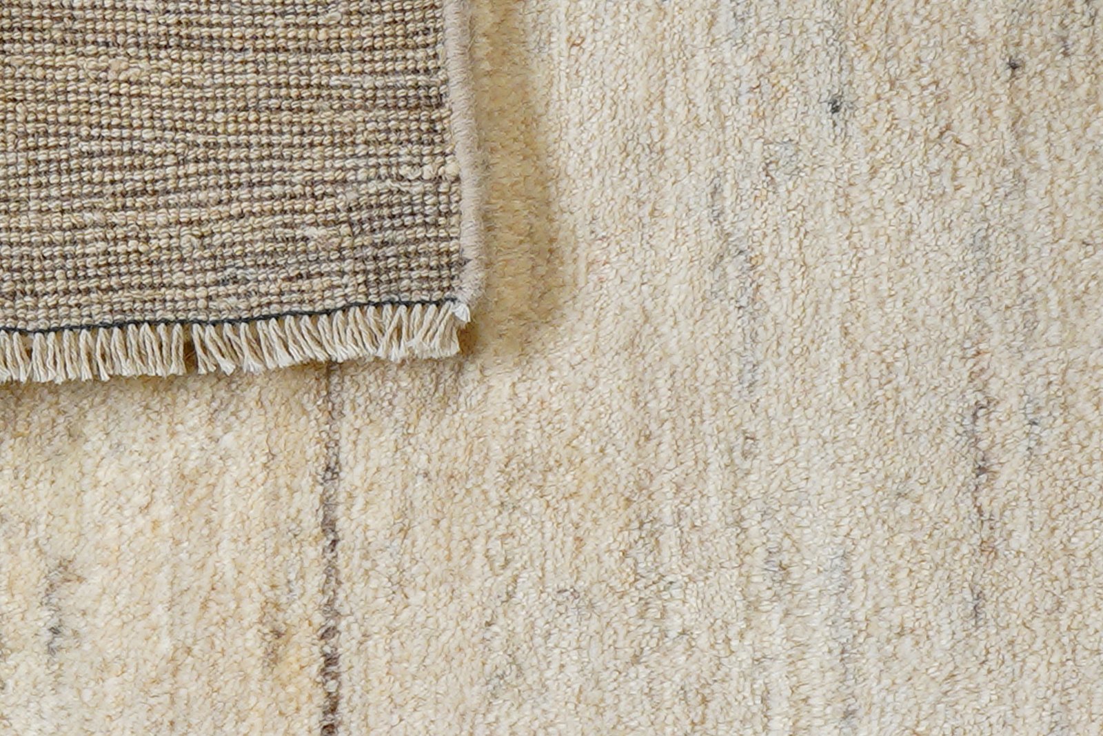 Gabbeh — Hand-knotted, 84x130 cm, Beige, 100% Virgin Wool | View 7