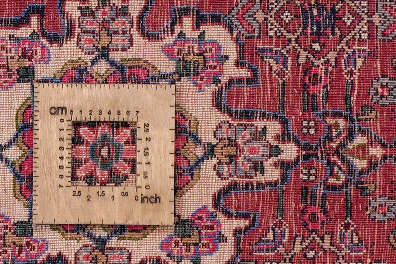 Bidjar Zandjan — Hand-knotted, 104x154 cm, Red, 100% Virgin Wool | View 8