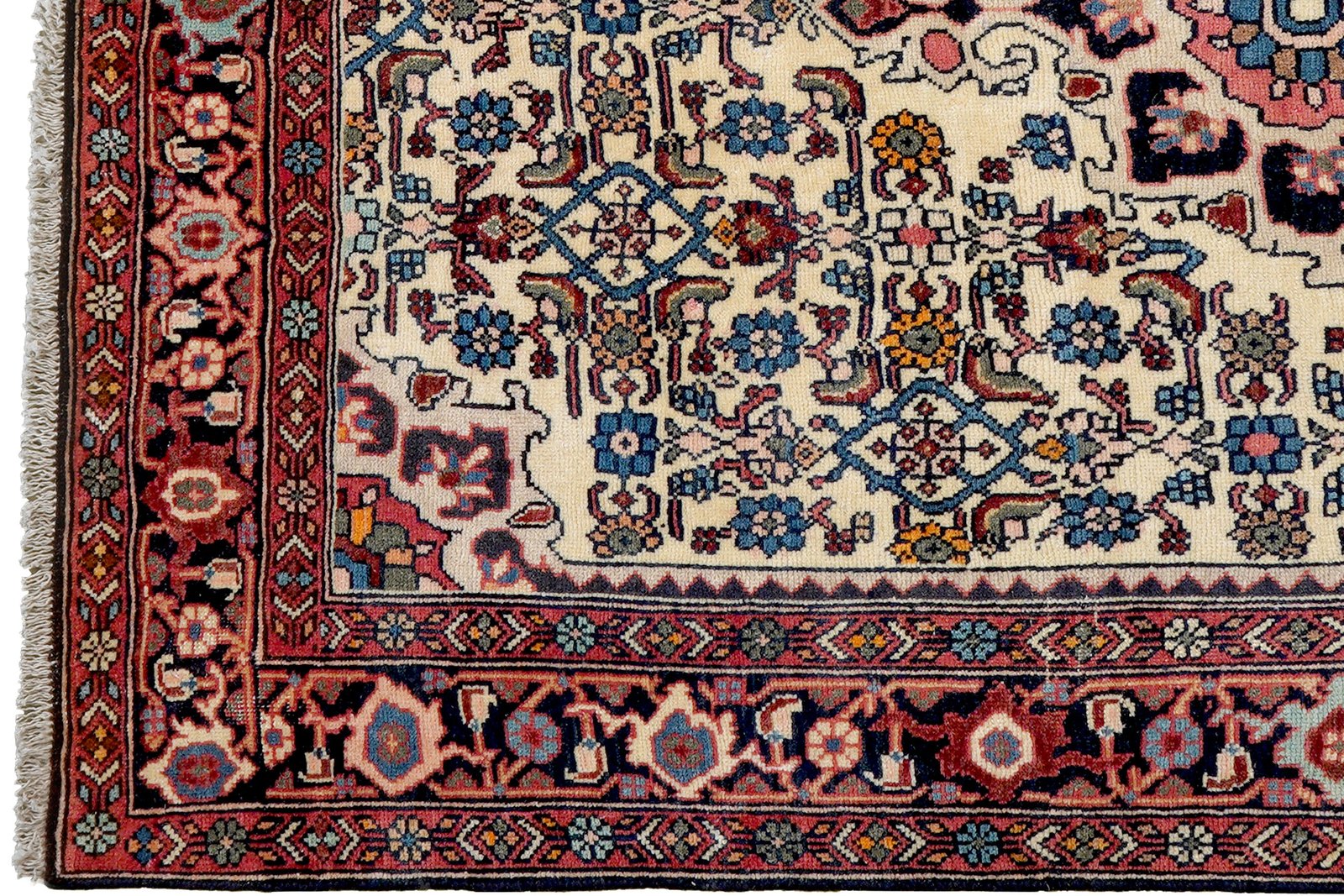 Heritage — Hand-knotted, 110x162 cm, Beige, 100% Virgin Wool | View 3