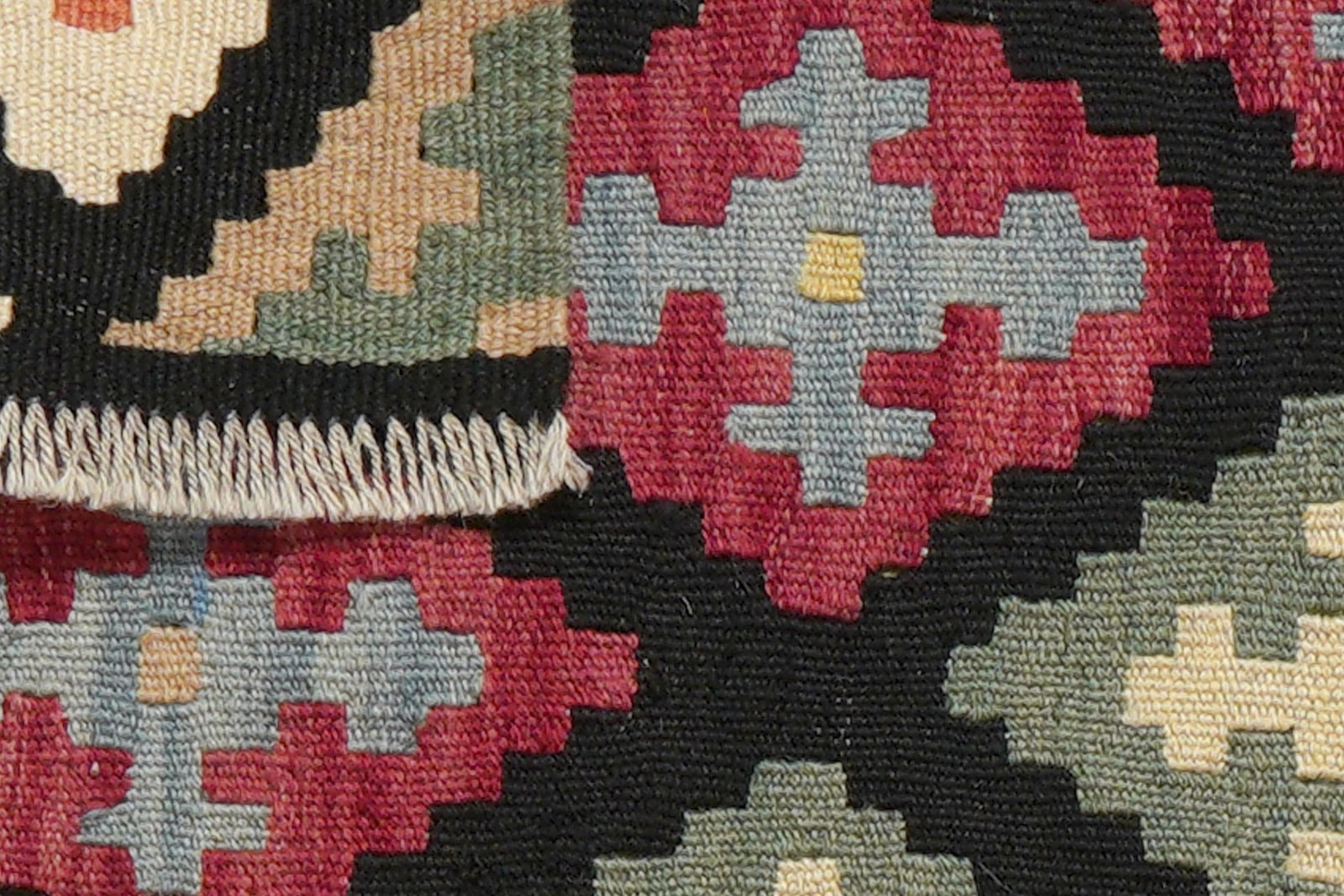 Kelim Gashgai — Handmade, 45x65 cm, Black, 100% Virgin Wool | View 6