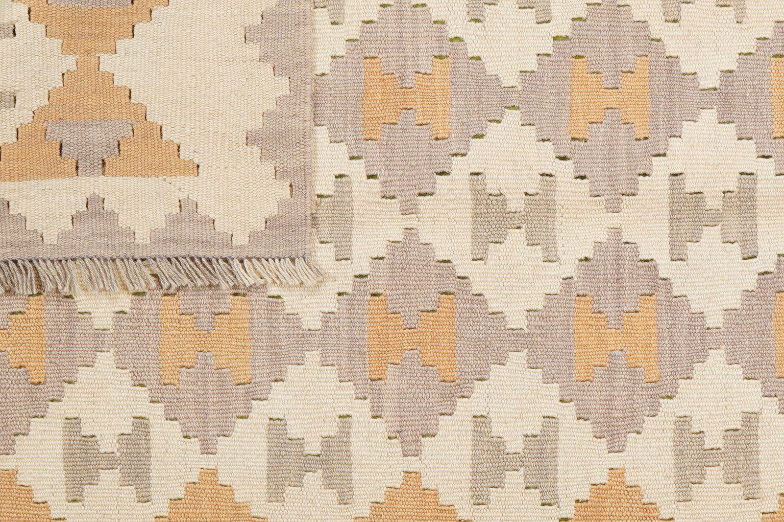 Kelim Gashgai — Handmade, 120x165 cm, Beige, 100% Virgin Wool | View 6