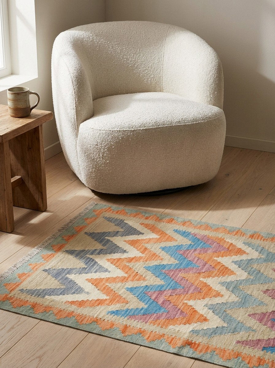 Kelim Gashgai — Handgefertigt, 190x83 cm, Orange, 100% Virgin Wool | Detail view