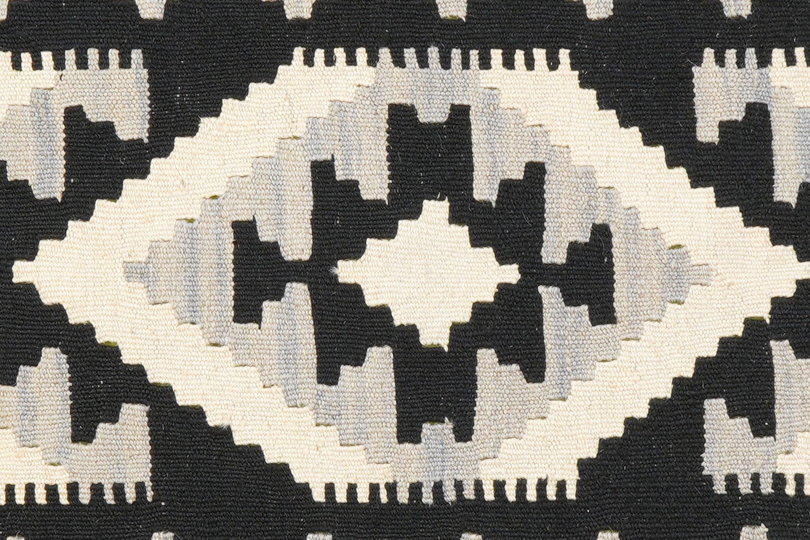 Kelim Gashgai — Handmade, 102x147 cm, Beige, 100% Virgin Wool | View 5
