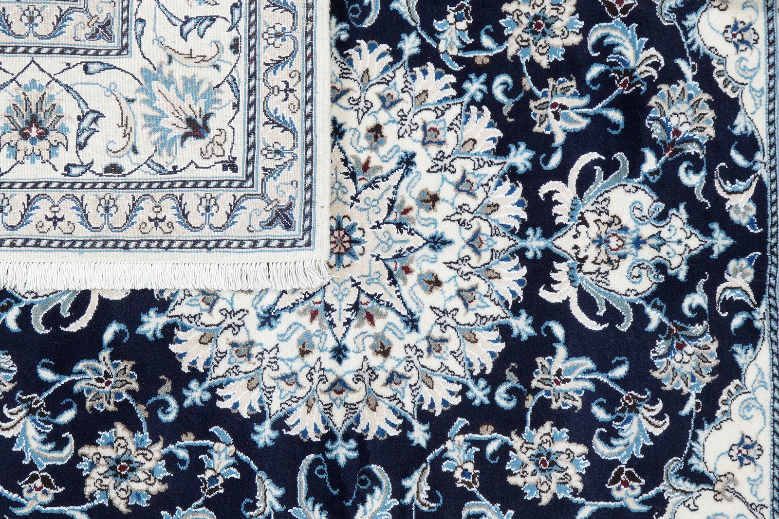 Nain 12La — Hand-knotted, 194x193 cm, Blue, 100% Virgin Wool | View 7