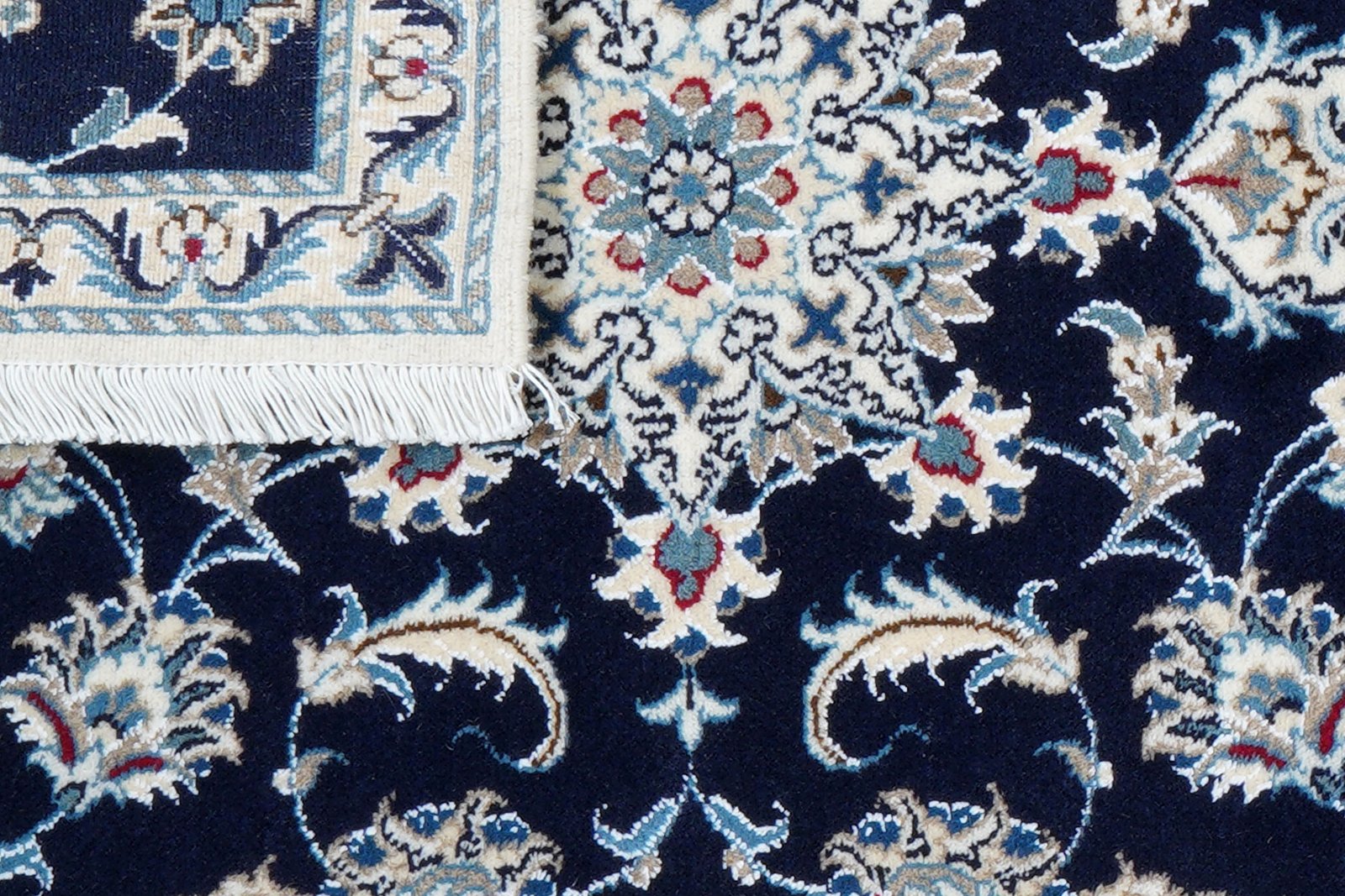 Nain 12La — Hand-knotted, 77x290 cm, Blue, 100% Virgin Wool | View 7